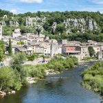 © De l'Ardèche aux portes de Provence - ©Lou Capitelle