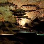 © Cascade des gours de la Grotte Saint-Marcel - Jean Hiblot