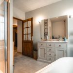 © La salle de bains - ©Durand-Leveque-bastide-lesenfantsdubarry