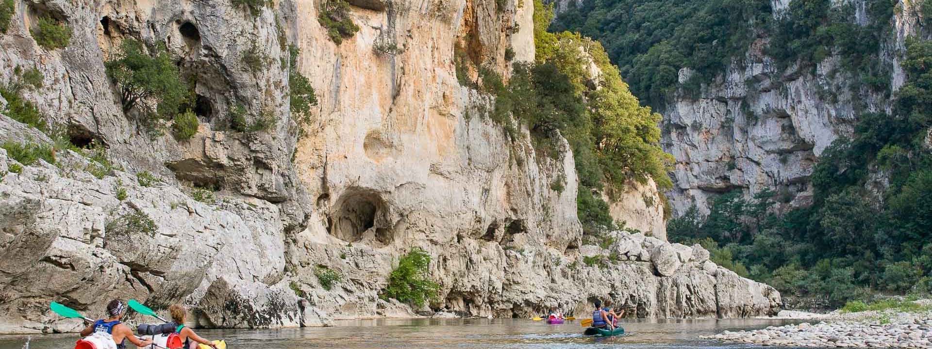 Canoë - Kayak de Vallon à St Martin d'Ardèche - 24 + 8 km / 2 jours avec Loulou Bateaux