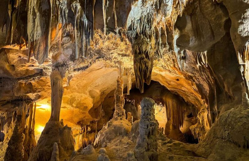 Grotte de la Madeleine Ardèche