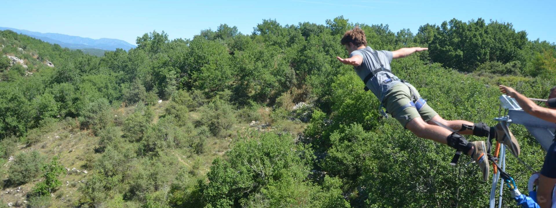 web_Saut à l'élastique Banne Ardèche